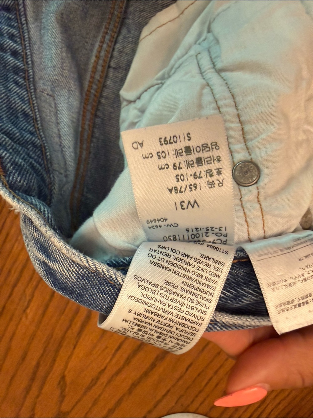 Levi’s 501 Short - Picture 4 of 4
